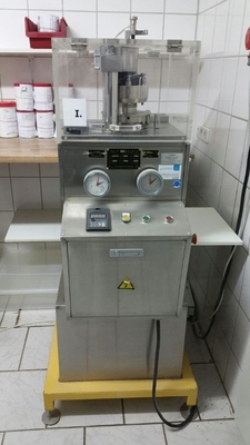 TIANHE Pequena capacidade ZP9 Farmacêutica Máquina de Prensa Automática de Tabletes Alimentos Doces Leite fornecedor
