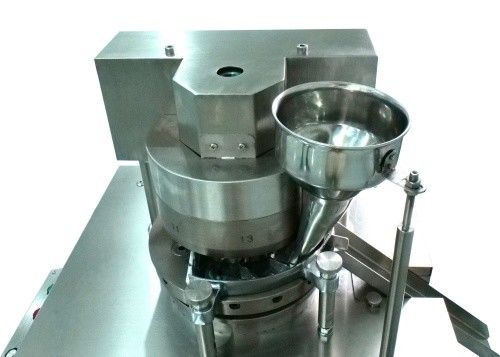 ZP15 EU-D Tooling Rotary Tablet Presss Machine Candy Medicine fornecedor