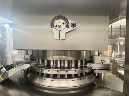 TIANHE ZP31D 25mm Farmacêutica, Cuidados de Saúde Máquina Automática de Compressão de Comprimidos fornecedor