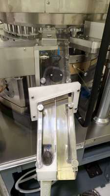 Máquina de prensa de comprimidos de alta velocidade totalmente automática para comprimidos de medicina, alimentos e produtos químicos TIANHE fornecedor