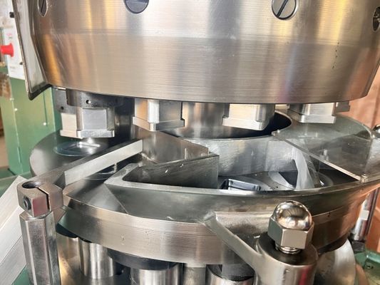 TIANHE Máquina de prensar em pó de cloreto de sódio para comprimidos de bolas grandes, bolas de naftalina, bolas de cânfora fornecedor