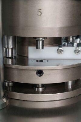 TIANHE 5/7/9 Round  Shape Cleaning Effervescent Lab Tablet Press Machine fornecedor