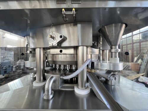 TIANHE ZPW800 37 Stations Rotary Tablet Press Machine with 200KN Max Main Pressure and 33300 pcs/h Capacity fornecedor