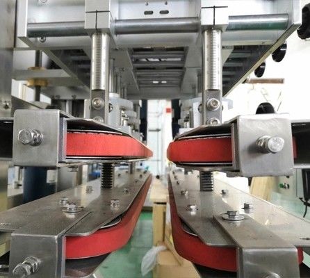 Máquina de Encaixe Tipo Rosca para Frascos, Potes e Latas TIANHE Velocidade 30-60 frascos/min fornecedor