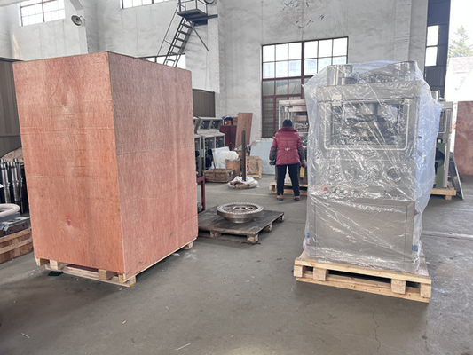 TIANHE máquina de prensagem de comprimidos automática para o frango Stock Bouillon Cube fornecedor